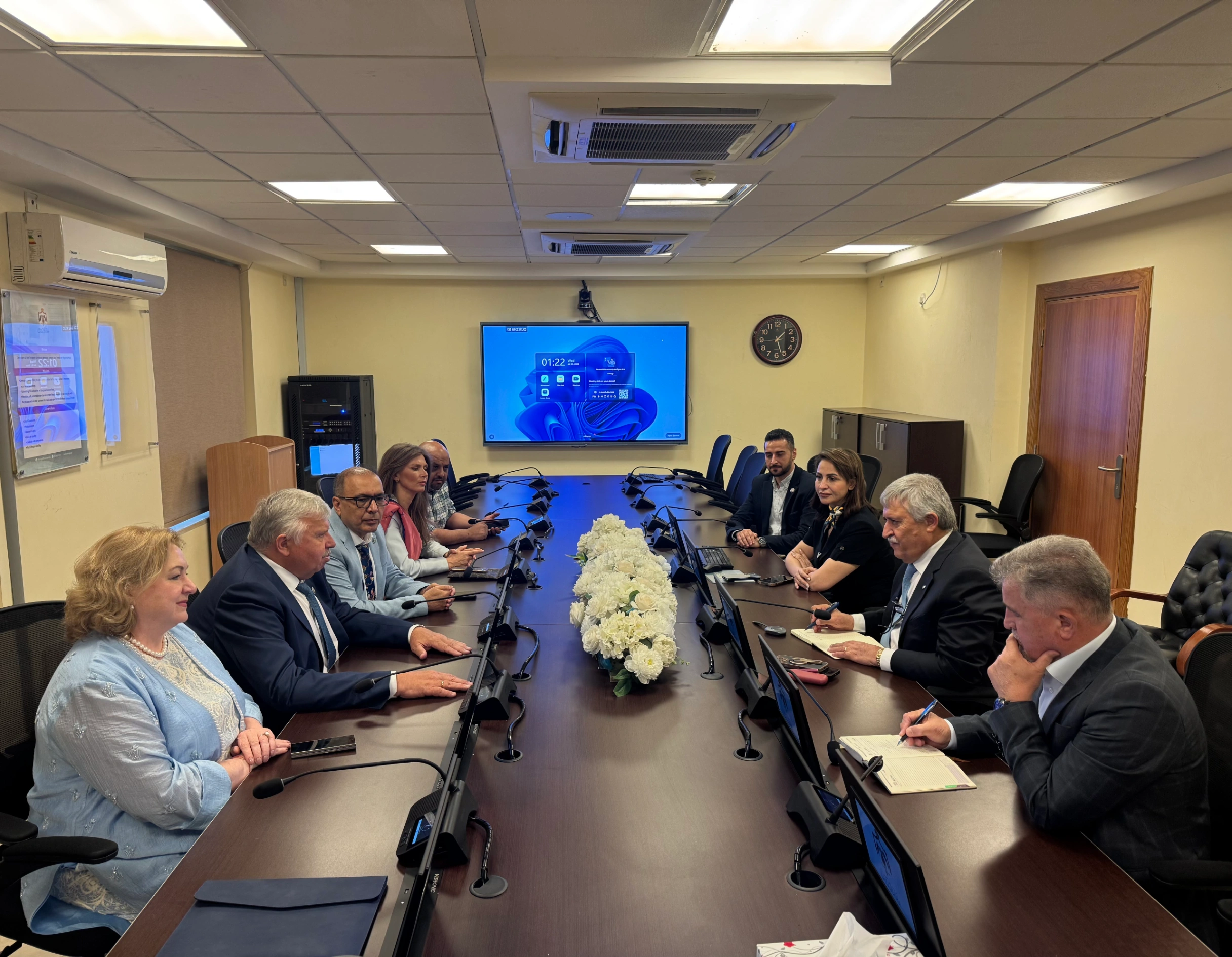 The Minister of Transport of Jordan Met with the Delegation of the World Peoples Assembly